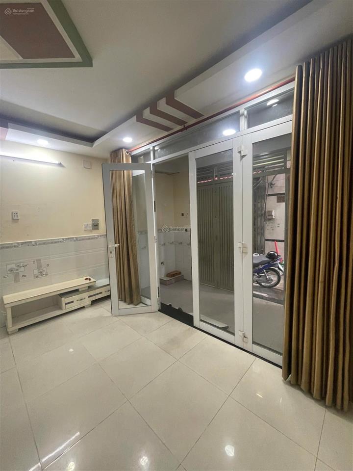Bán nhà hẻm 141 đường tám danh phường 4 quận 8