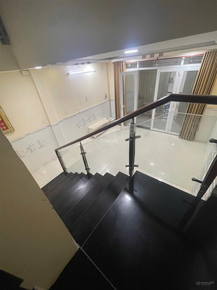Bán nhà hẻm 141 đường tám danh phường 4 quận 8