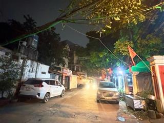 Bán nhà ngõ 178 quan nhân, 35m 5t đang cho thuê, ô tô gần nhà, ngõ rộng đẹp, chỉ 7.9 tỷ