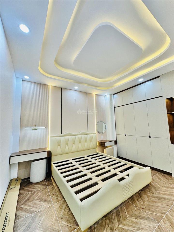 Bán nhà đẹp khuông việt tân phú 66m (4.3x16.5m), gần đầm sen, full nội thất, chỉ 7.65 tỷ tl