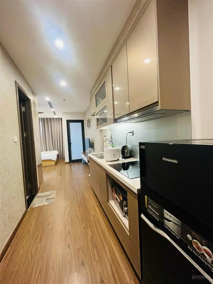 Chị gái nhờ bán hộ căn hộ lô góc 112m2 x 3pn toà căn hộ w1 thuộc dự án vinhome west poin siêu vip