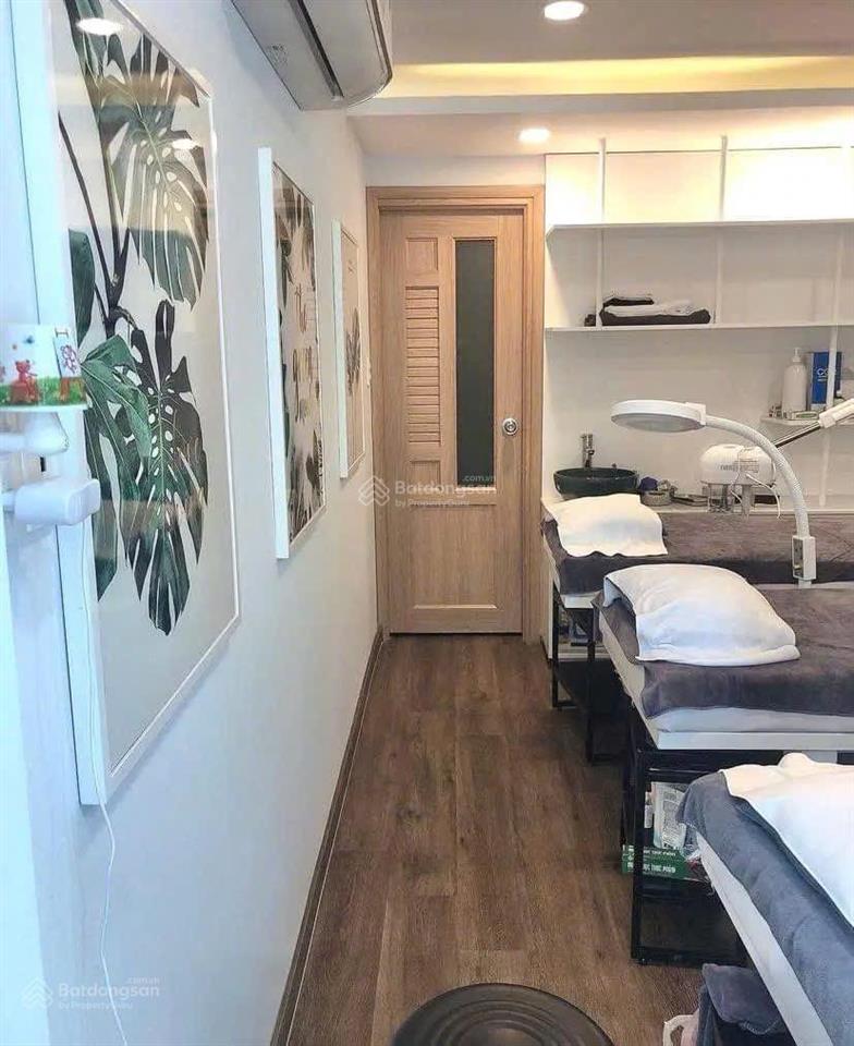 Nhà mặt tiền 3 tầng lý tự trọng giao đống đa  hải châu  đà nẵng. rẻ nhất khu vực chỉ 10 ty nhỉnh.