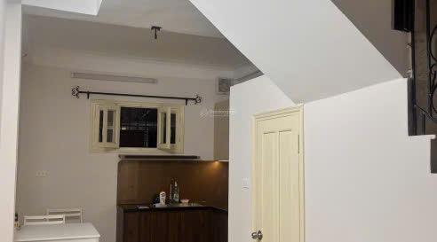 Cực rẻ mặt tiền ỷ lan nguyên phi 90m2 3 tầng chỉ 10 tỷ hơn