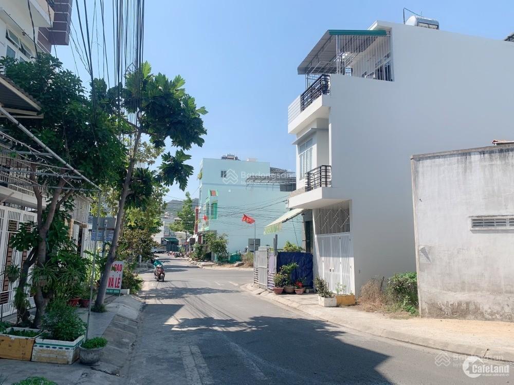Bán đất dịch vụ đồng mai. 50m². mặt tiền 5m. phân lô vỉa hè ô tô tránh nhau. giá đầu tư chỉ 6,5 tỷ