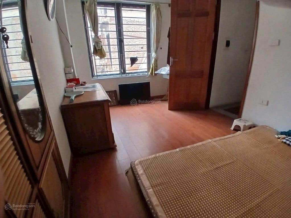 Bán nhà phùng khoang.40m2.mt 5 mét.8 phòng cho thuê.doanh thu 24tr/tháng.giá 6tỷ7.  0924 280 ***