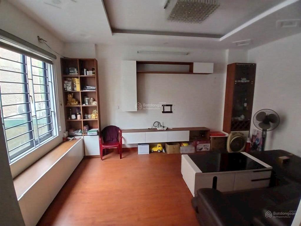 Bán nhà phùng khoang.40m2.mt 5 mét.8 phòng cho thuê.doanh thu 24tr/tháng.giá 6tỷ7.  0924 280 ***