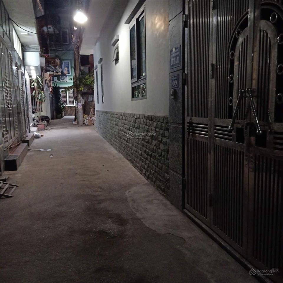 Bán nhà phùng khoang.40m2.mt 5 mét.8 phòng cho thuê.doanh thu 24tr/tháng.giá 6tỷ7.  0924 280 ***