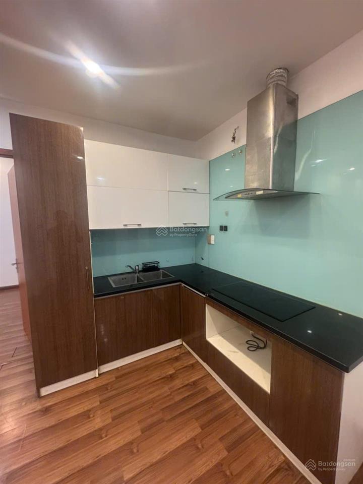 Bán chcc mỹ đình plaza 2 giá tốt toà nhà 70m², 2pn, 2vs đồ cơ bản giá 6,7 tỷ có thương lượng