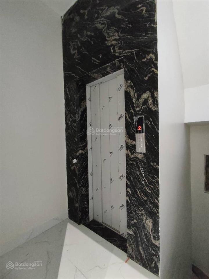 Giảm sốc 2 tỷ nhà 6 tầng thang máy thoáng sáng, ngõ ô tô, gần mặt phố,tôn đức thắng đống đa, sổ đẹp