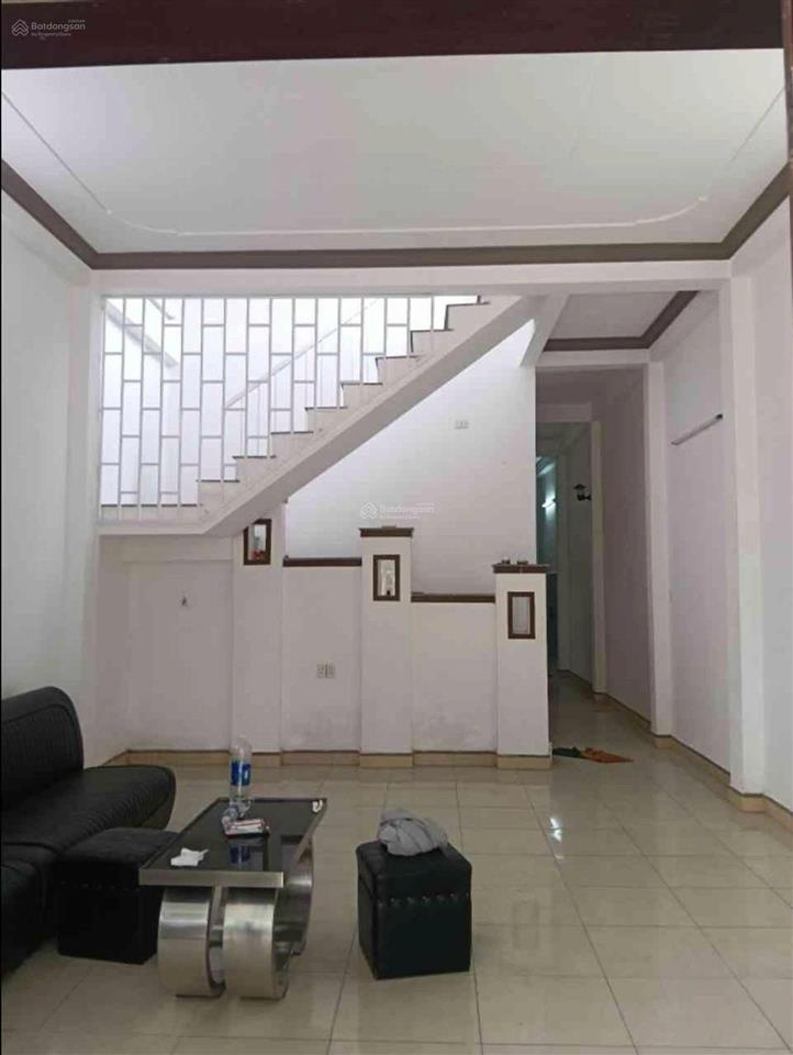 Mình chính chủ cần bán nhà an ngãi 1 xã hòa sơn cũ, nay thuộc phường hòa khánh
