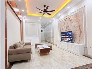 Bán nhà phố lê trọng tấn, la khê, hà đông d.tích 40m 5 tầng thang máy ô tô vào nhà, giá 9,5 tỷ