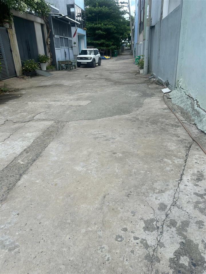 (62)  đất thạnh xuân  ngang 5m đẹp  gần cầu vượt ngã tư ga  chỉ 5,15 tỉ