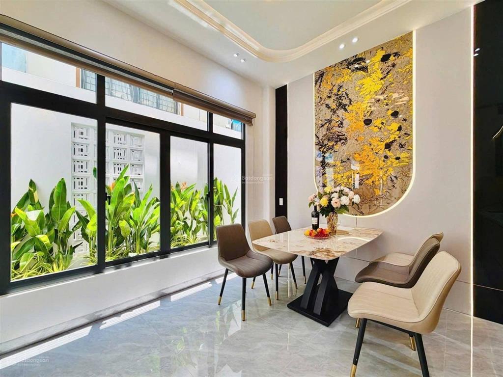 Chủ bán nhà đường ôtô lý thái tổ  quận 10, giá 3tỷ650,cho thuê 26tr, gần bệnh viện nhi đồng