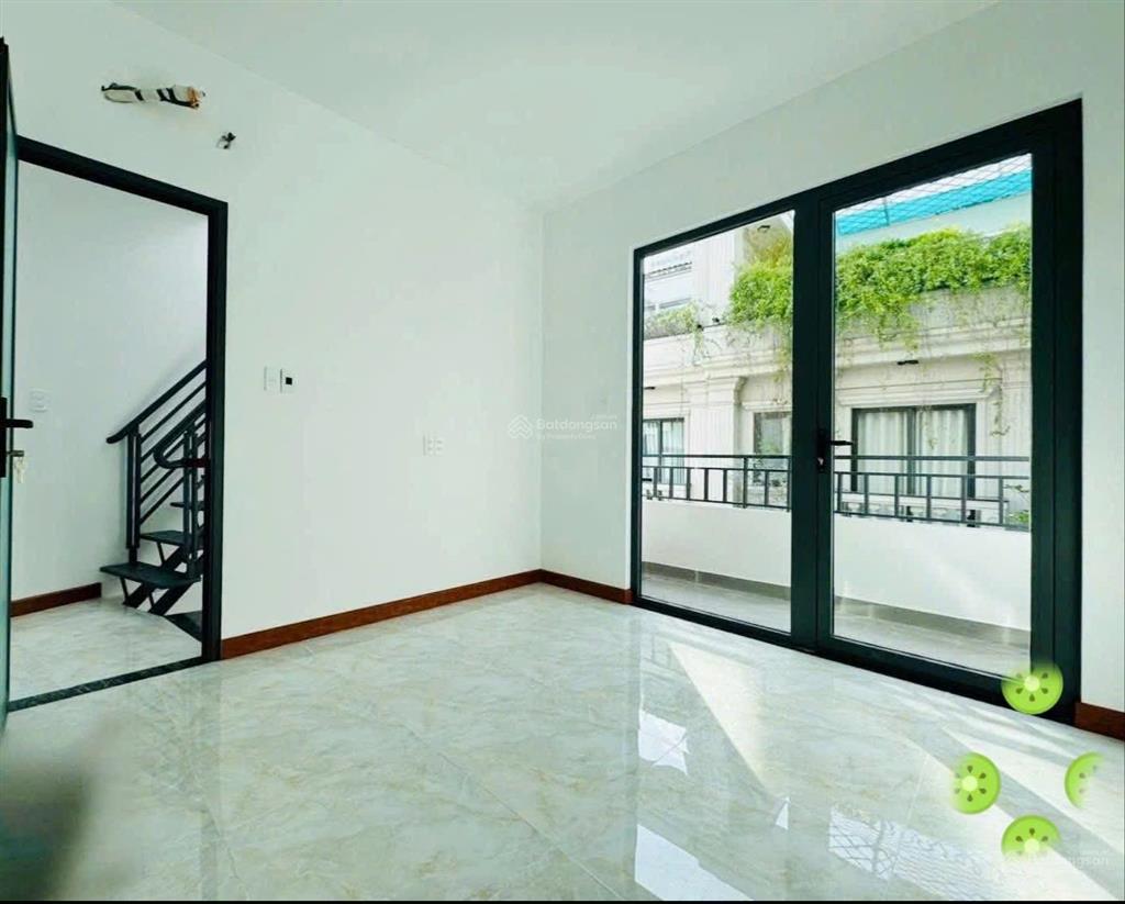 Bán nhà vị đẹp, đường ôtô, hậu giang  quận 6 cho thuê 23triệu, gần công viên phú lâm