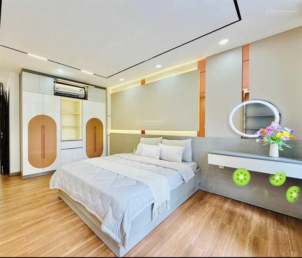 Bán nhà đẹp đường ôtô, lê đại hành  quận 11, cho thuê 22triệu, gần lotte mart