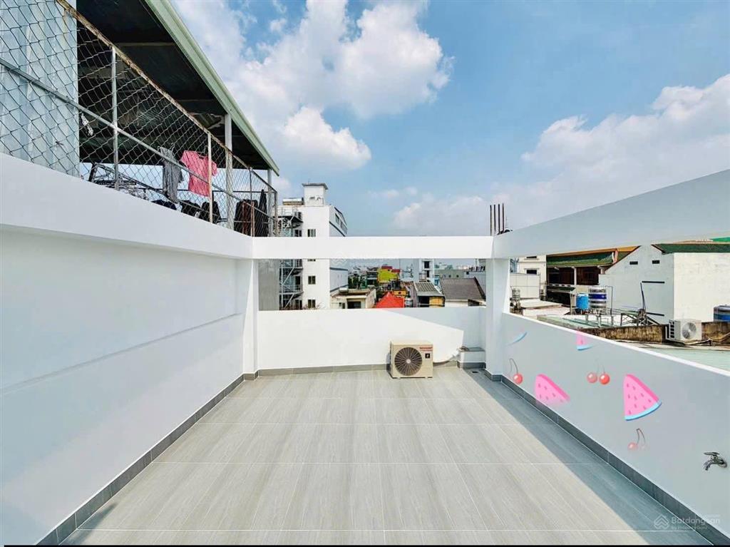 Bán nhà đẹp đường ôtô, lê đại hành  quận 11, cho thuê 22triệu, gần lotte mart