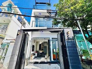Sở hữu căn nhà, sư vạn hạnh  quận 10, đang cho thuê 22 triệu, gần vạn hạnh mall