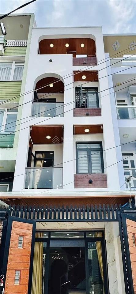 Bán nhà đẹp, đường ô tô ký con  quận 1, 81,12m², cho thuê 35 triệu, gần chợ bến thành