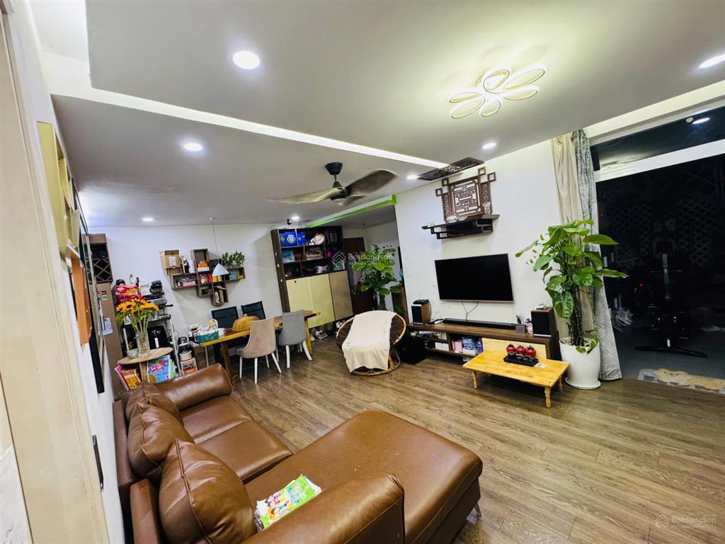 Bán căn hộ chung cư penhouse 106 m2