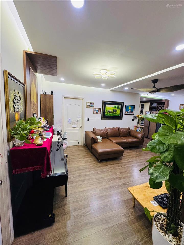 Bán căn hộ chung cư penhouse 106 m2