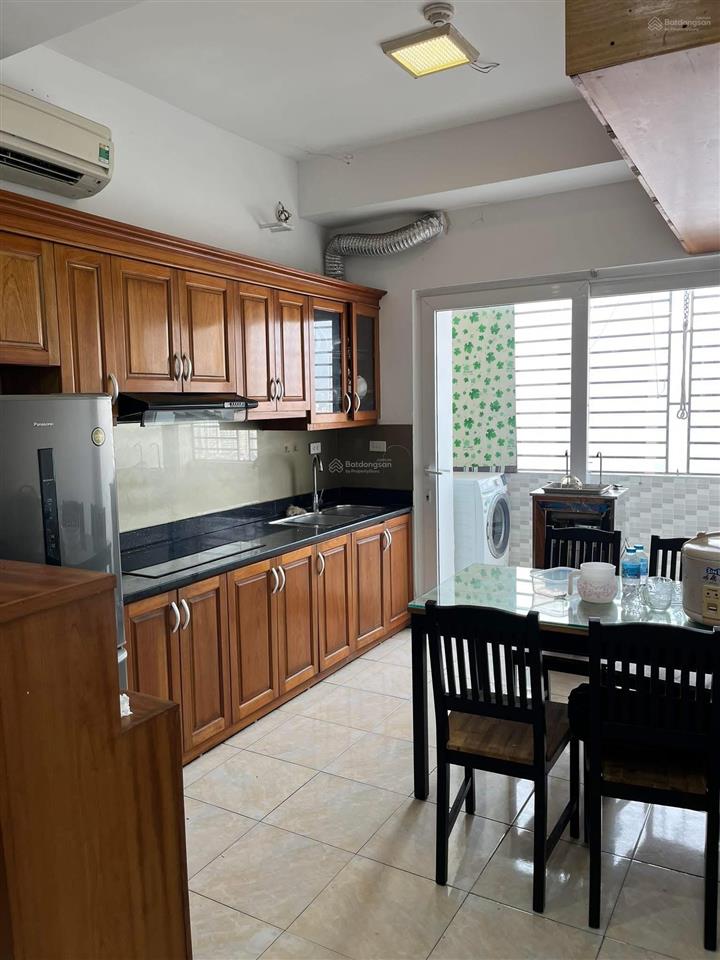 Chính chủ bán chung cư nam đô hoàng mai. 90m2 , tầng đẹp, viwe thoáng, sổ đỏ chính chủ.