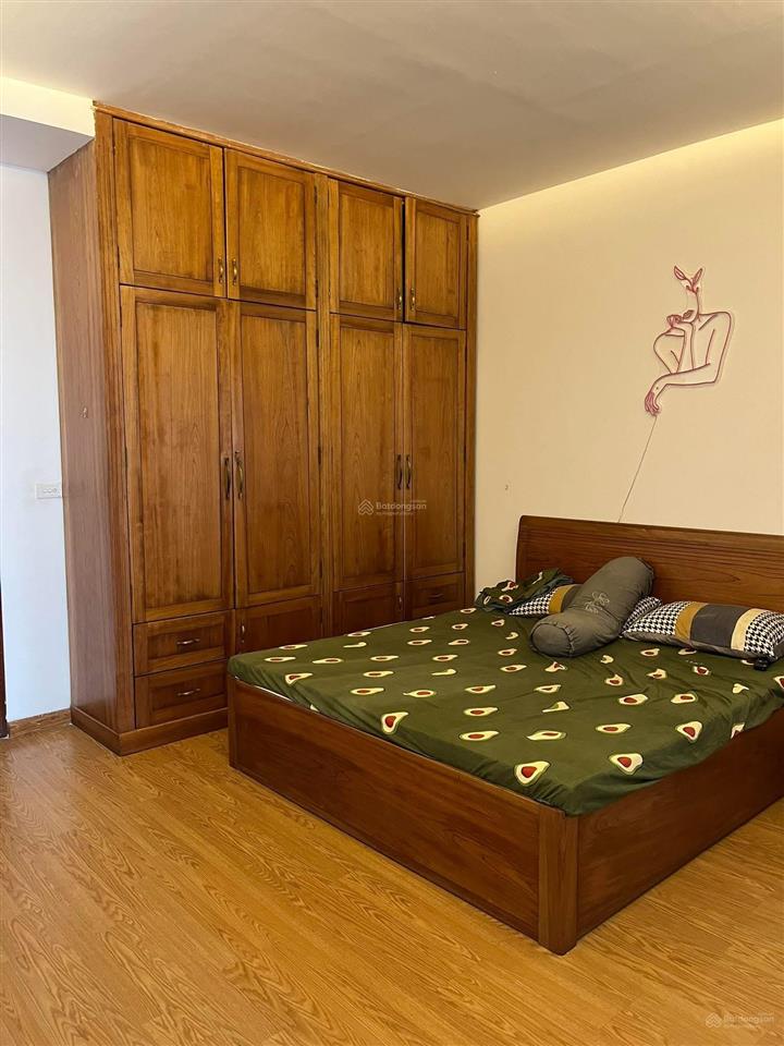 Chính chủ bán chung cư nam đô hoàng mai. 90m2 , tầng đẹp, viwe thoáng, sổ đỏ chính chủ.