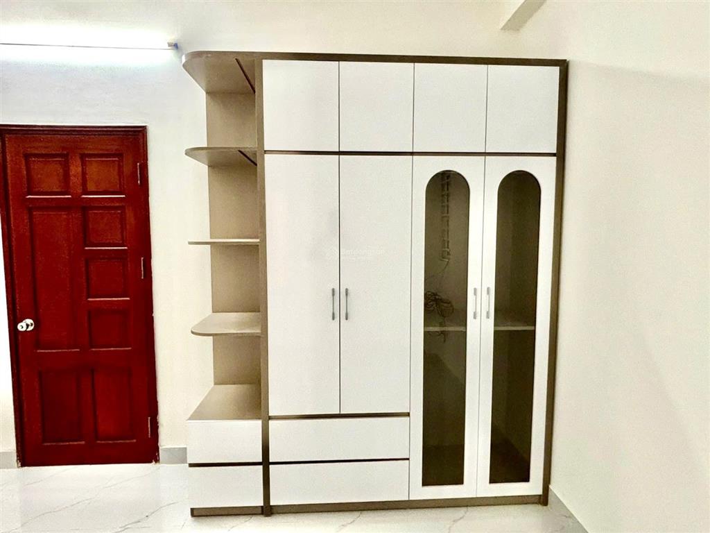Siêu phẩm nhà đẹp cầu giấy sát tây hồ  4 ngủ 4 wc  nhanh còn chậm hết