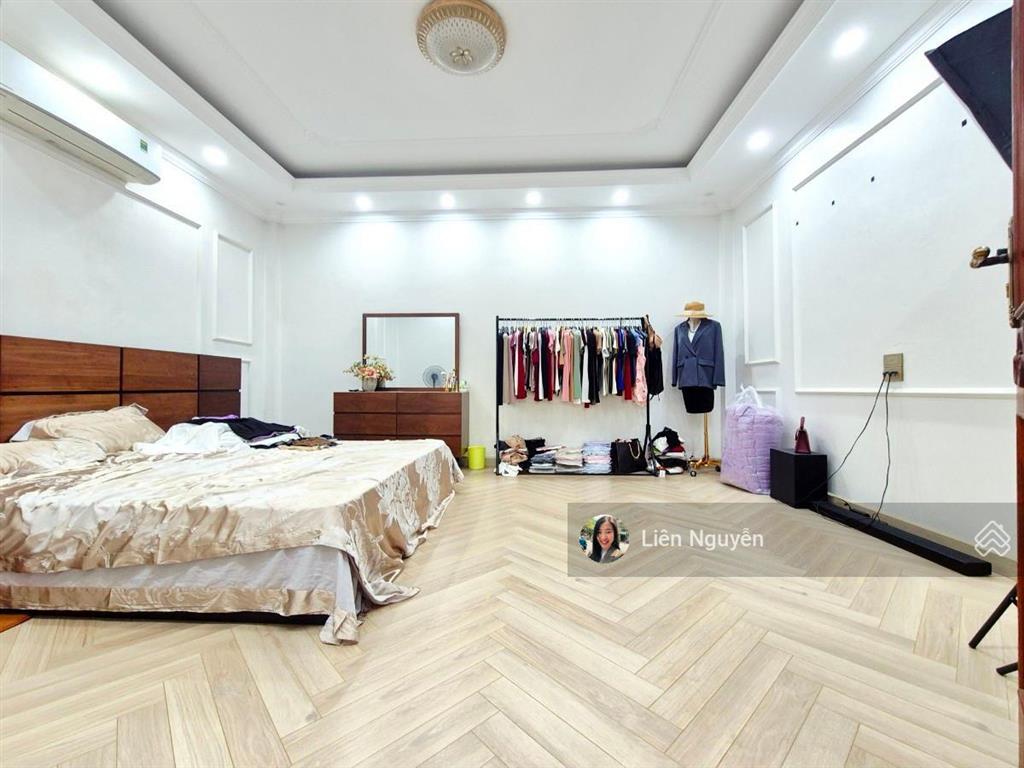 (chính chủ) bán gấp căn nhà mặt phố khâm thiên  mặt tiền 4.1m2  nhà xây 5 tầng, 90m2, 44.5 tỉ