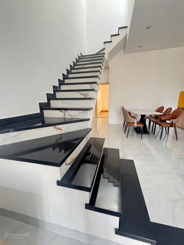 Cần bán gấp ! giá tốt hơn thị trường hơn 500 triệu  villa mini tdc bình kỳ 100m  chỉ 4ty**