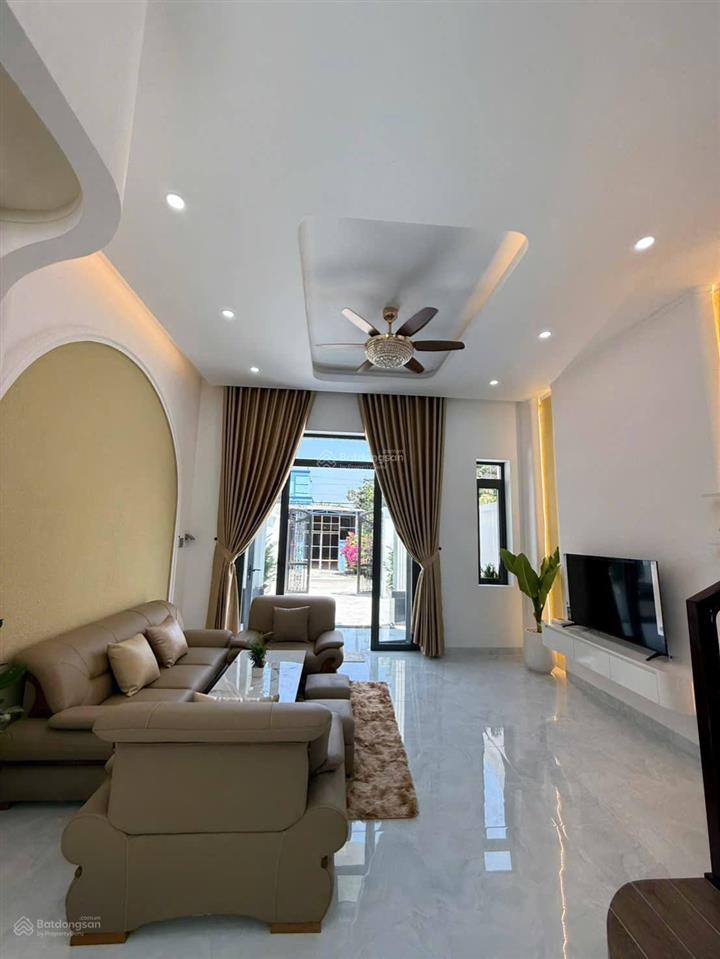 Bán nr đẹp tại đình kiếp, 1,09 tỷ, 136m2, 3pn, 3wc, mặt tiền rộng 12m!