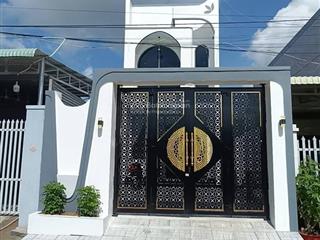 Bán nhà riêng tại tân hiệp 8, 2,1 tỷ, 110m2, 3pn, 3wc, mặt tiền 10m