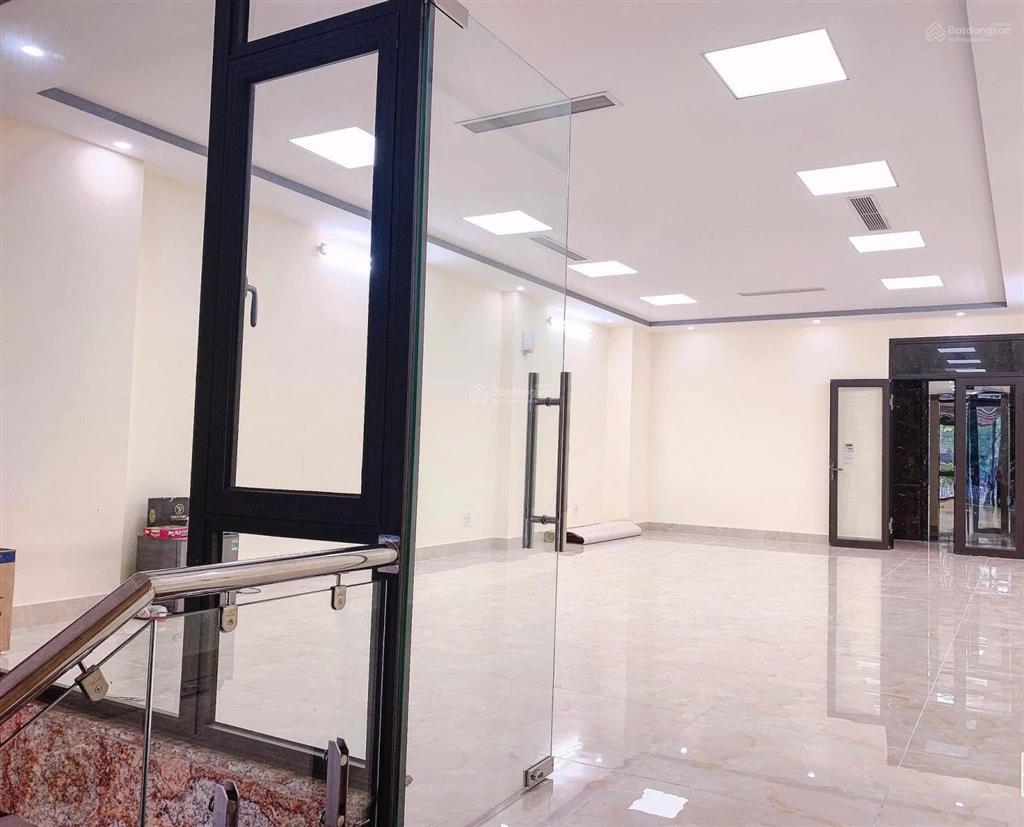 [mặt bằng kinh doanh văn phòng mặt phố vũ tông phan]