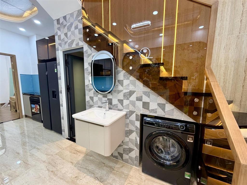 Khuông việt, 66m2, tặng nội thất, 1t1l, giá 7 tỷ 65