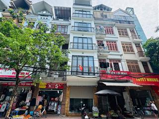 Chính chủ bán nhà mặt phố mai dịch 70m2  7 tầng thang máy, 2 thoáng, vỉa hè kinh doanh giá 29 tỷ.