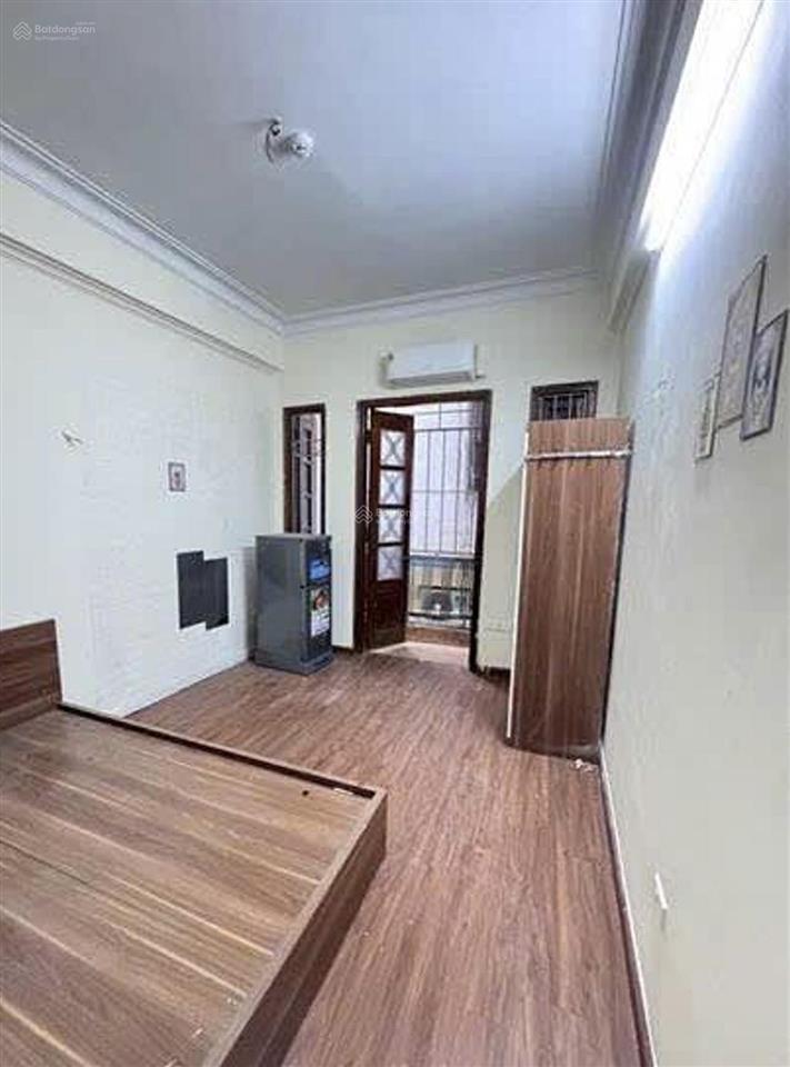 Khâm thiên  vài bước chân ra cafe đường tàu  dòng tiền 40 triệu/tháng