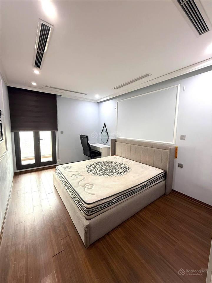 Bán căn hộ chung cư giá cực rẻ tòa tháp thiên niên kỷ, 7,9 tỷ, 97m2