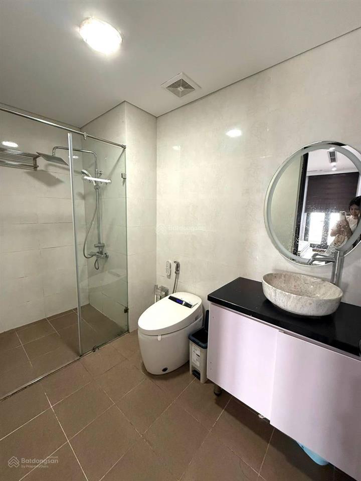 Bán căn hộ chung cư giá cực rẻ tòa tháp thiên niên kỷ, 7,9 tỷ, 97m2