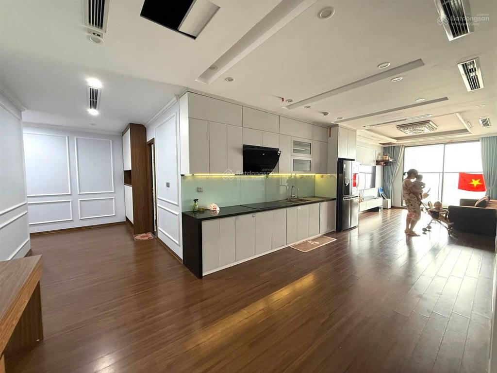 Bán căn hộ chung cư giá cực rẻ tòa tháp thiên niên kỷ, 7,9 tỷ, 97m2