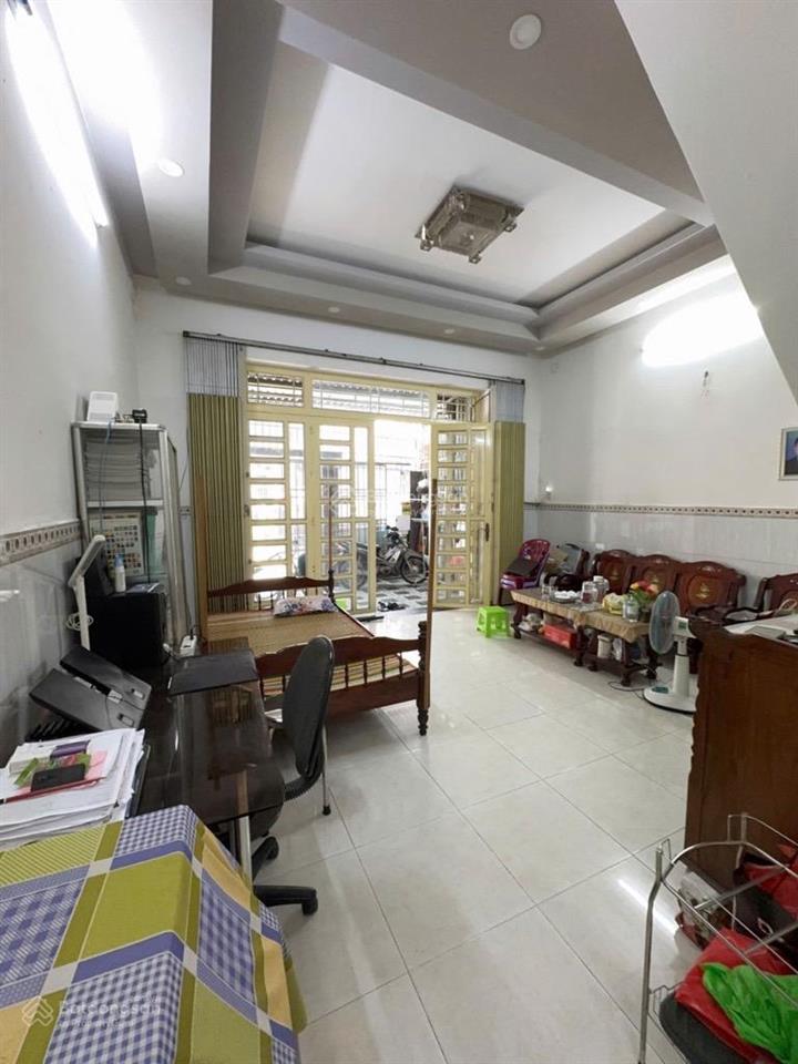 Bán nhà riêng tại linh xuân, giá cực chất 5,6 tỷ, 68 m2, 2pn, 2wc