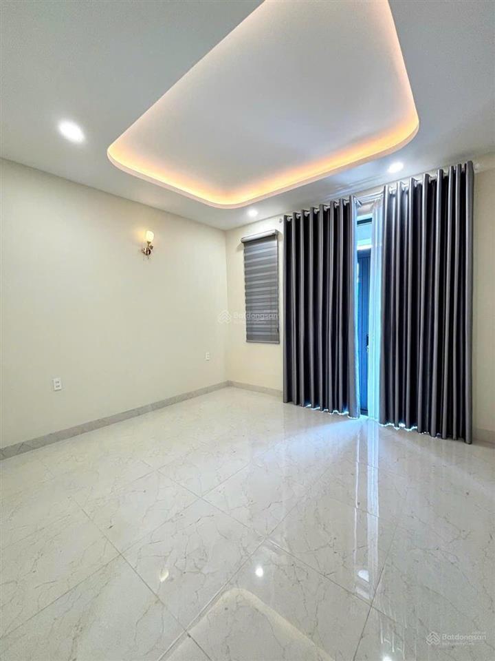 Bán gấp nhà riêng 66m2, 6,7 tỷ tại số 10, linh xuân, thủ đức, hcm
