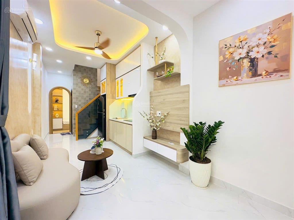 Bán nhà đẹp full nội thất cách mặt tiền nguyễn văn đậu 30m, 2 tầng, 32m2 giá 5,45 tỷ (tl chính chủ)