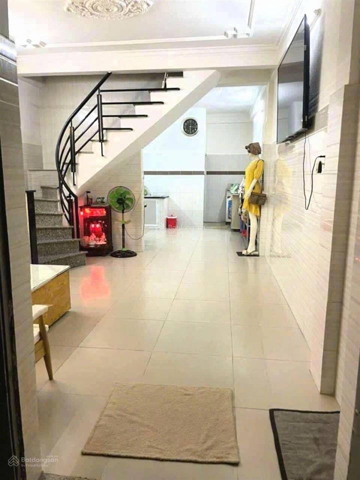 Bán nhà sát mặt tiền đường phan xích long, 2 tầng, 46m², giá 6,3 tỷ (tl chính chủ)