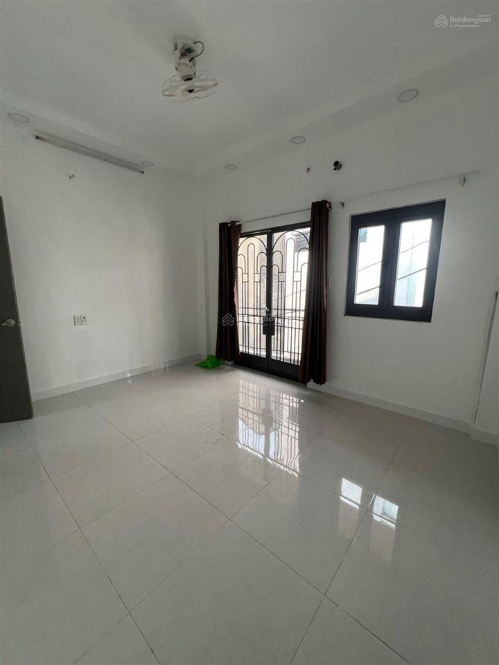 Bán nhà đường lê văn duyệt,2 tầng, 45m2. giá 6,89 tỷ (tl chính chủ)