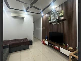 Bán nhà cách mặt tiền huỳnh văn bánh 20m  3 tầng (4m*20m). giá 13,99 tỷ (tl chính chủ)