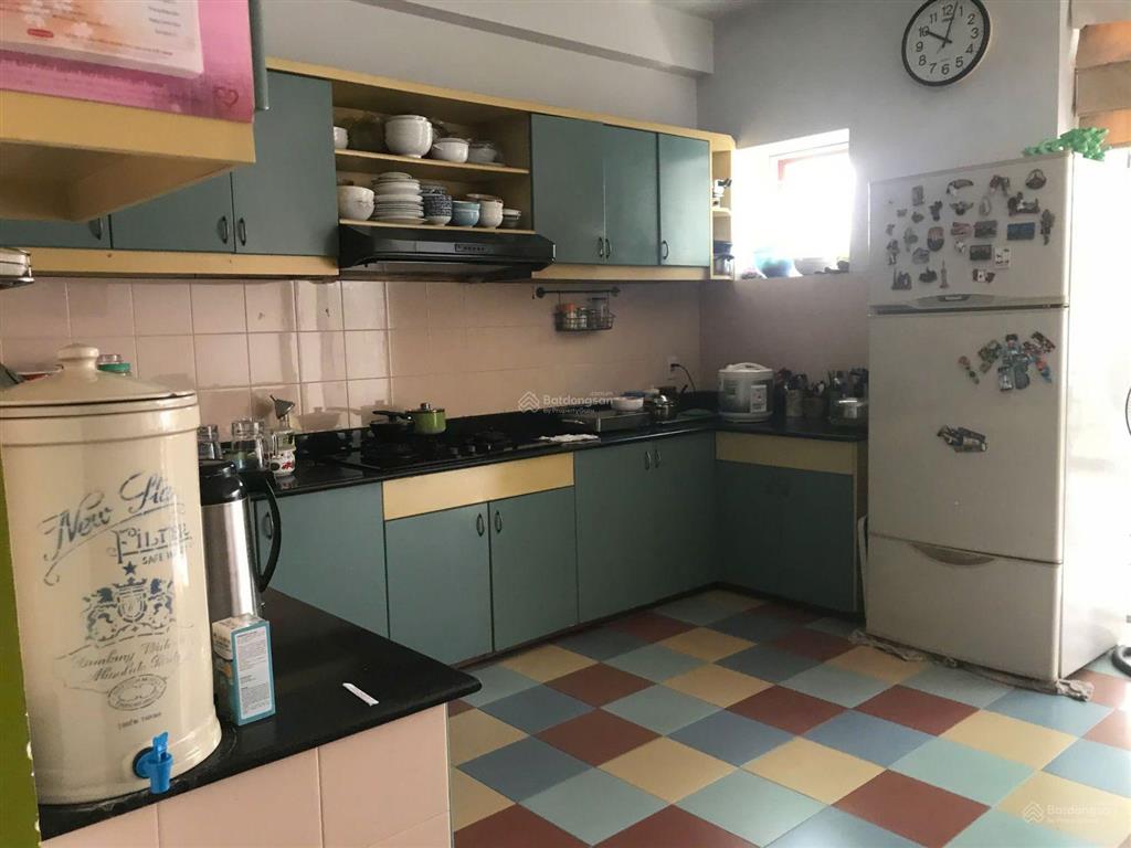 Bán nhà đẹp hai mặt hẻm cách mặt tiền đường bùi đình túy 10m, 4 tầng (5,5*20). giá 15,5 tỷ