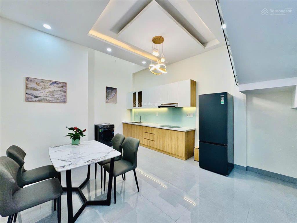 Bán nhà đẹp full nội thất cách mặt tiền đường xô viết nghệ tĩnh 50m, 4 tầng,(4,5mx10m). giá 8,1 tỷ