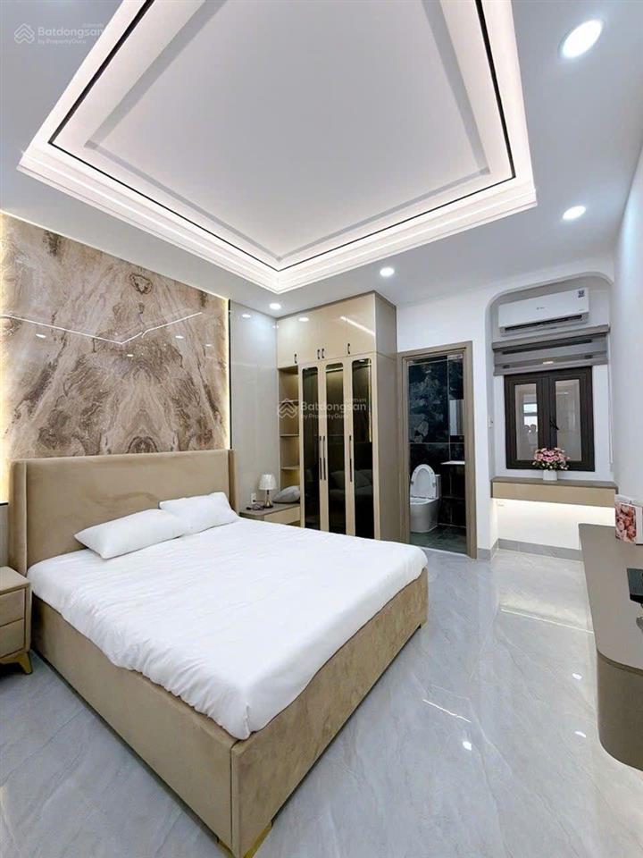 Bán nhà đẹp full nội thất gần mặt tiền đường ngô tất tố 4 tầng có thang máy. giá 11,4 tỷ
