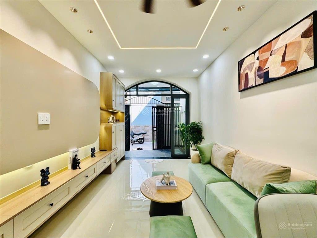 Bán nhà đẹp cách mặt tiền đường phan bội châu 50m 3 tầng full nội thất. giá 6,5 tỷ (tl chính chủ)
