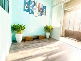 Bán nhà cách mặt tiền đường chu văn an 20m, 2 tầng đang cho thuê 10 triệu/tháng. giá 6,1 tỷ