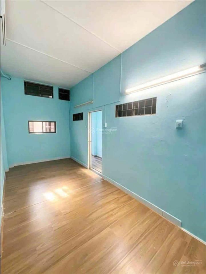 Bán nhà cách mặt tiền đường chu văn an 20m, 2 tầng đang cho thuê 10 triệu/tháng. giá 6,1 tỷ